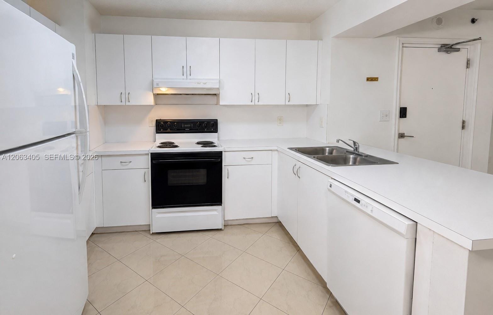 104 SW 9th Street 1403, Miami, FL 33130 photo 3
