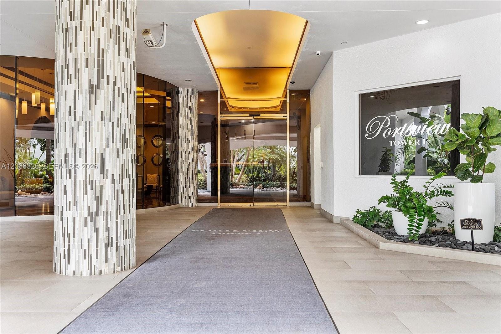 3610 Yacht Club Drive 1114 — photo 4
