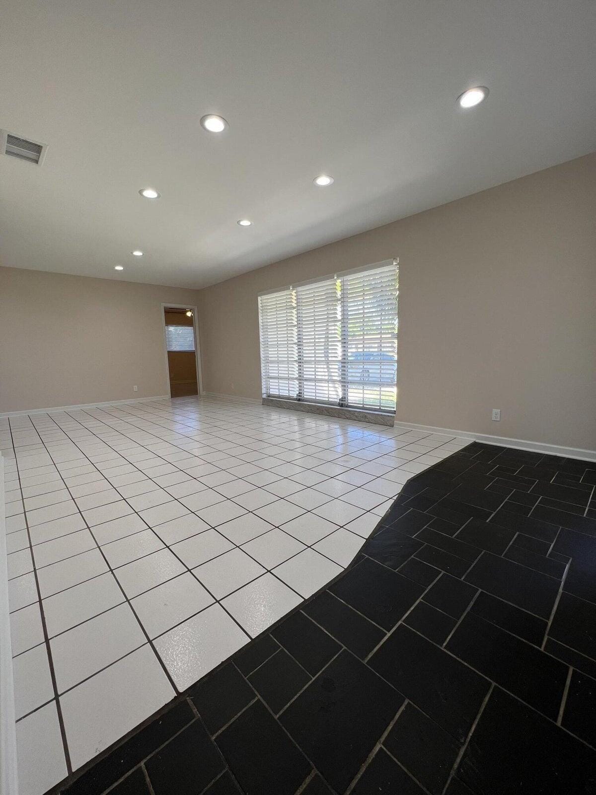 499 W Conference Drive, Boca Raton, FL 33486 photo 13