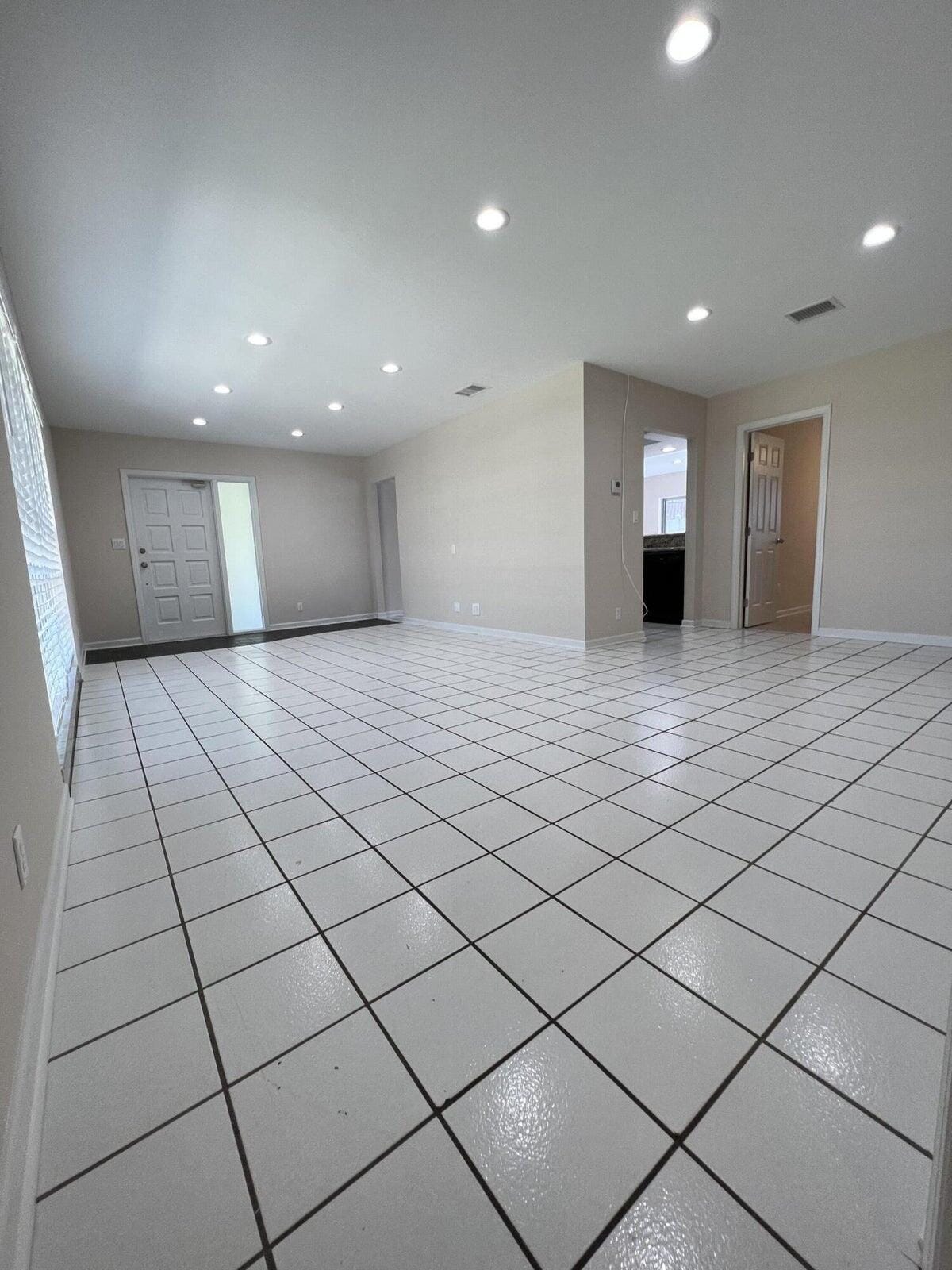 499 W Conference Drive, Boca Raton, FL 33486 photo 15