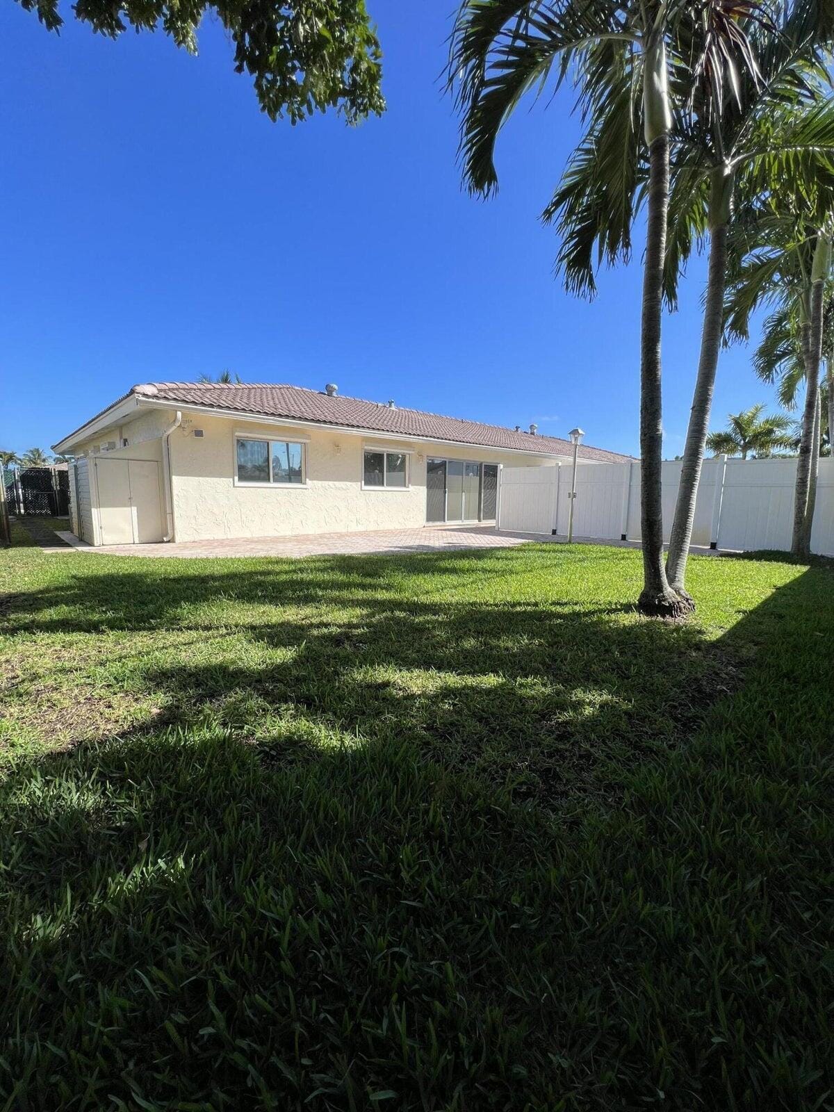 499 W Conference Drive, Boca Raton, FL 33486 photo 24