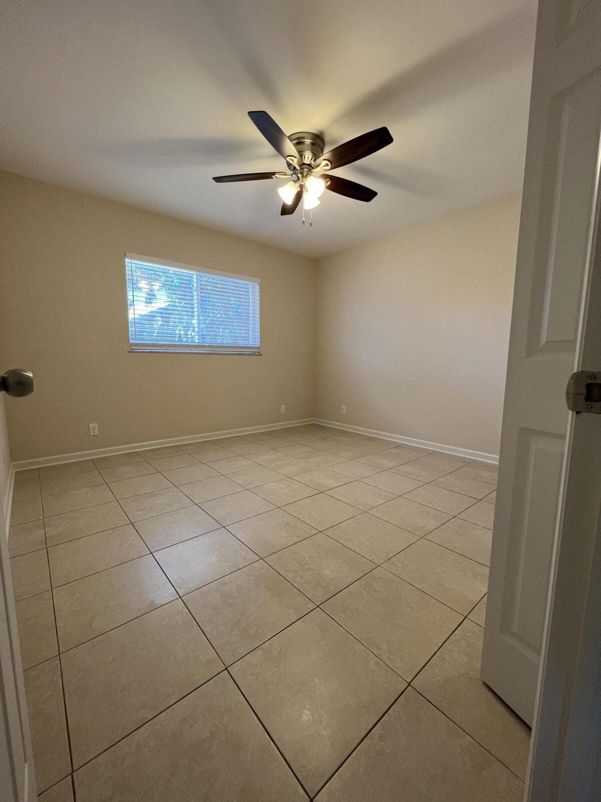 499 W Conference Drive, Boca Raton, FL 33486 photo 8