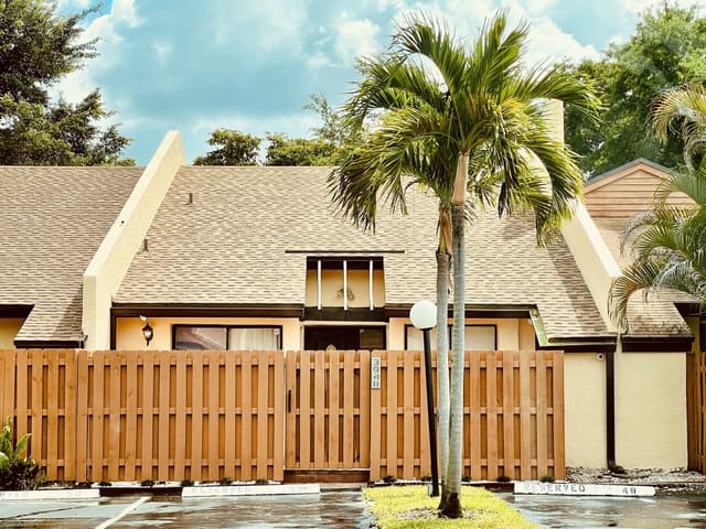 3948 NW 77TH Avenue 3948, sold in ZIP 33024, Pembroke Pines, FL