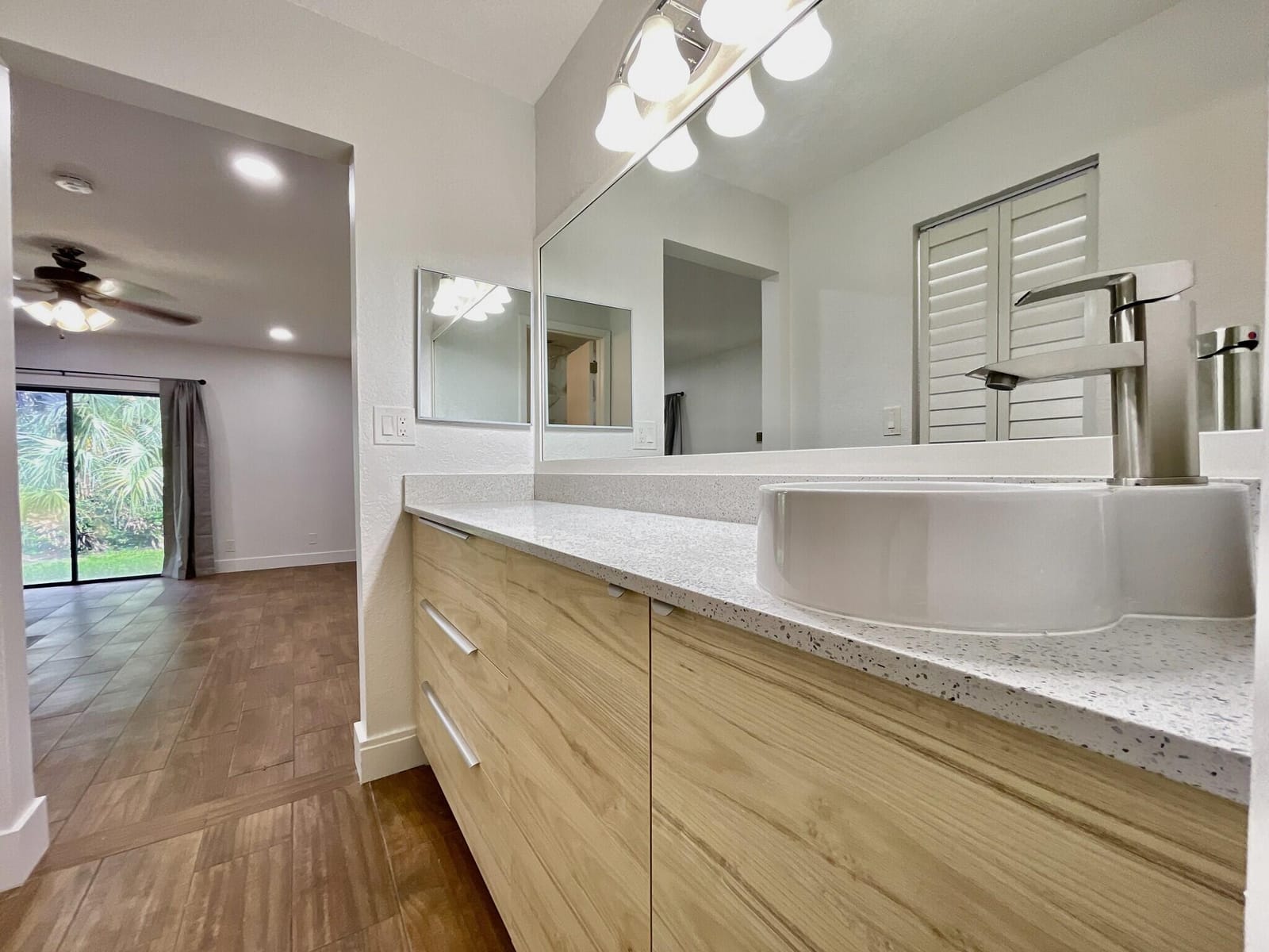 3948 NW 77TH Avenue 3948 — photo 10