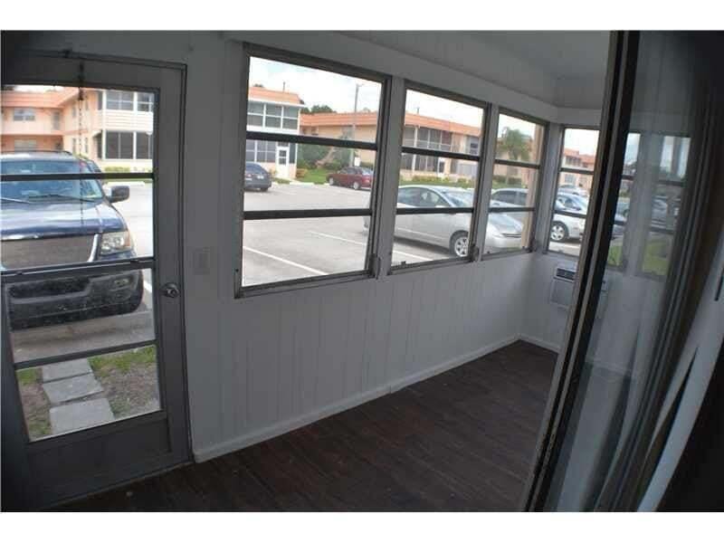 634 Saxony N 634, Delray Beach, FL 33446 photo 14
