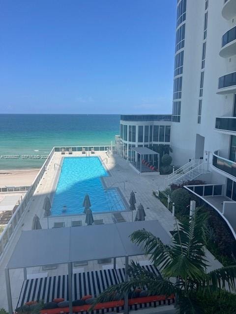 15901 Collins Avenue 604 — photo 2