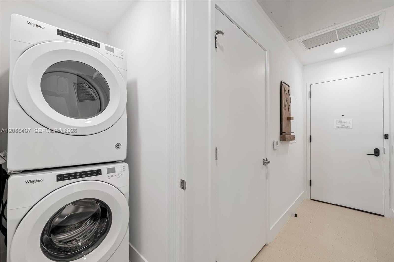 159 NE 6th Street 5103, Miami, FL 33132 photo 15