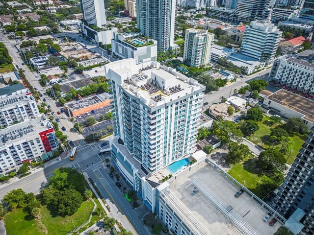 315 NE 3rd Avenue 2009, Fort Lauderdale, FL 33301