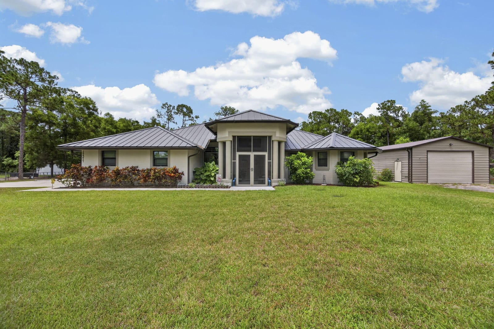 17377 W ALAN BLACK Boulevard, The Acreage, FL 33470 photo 12