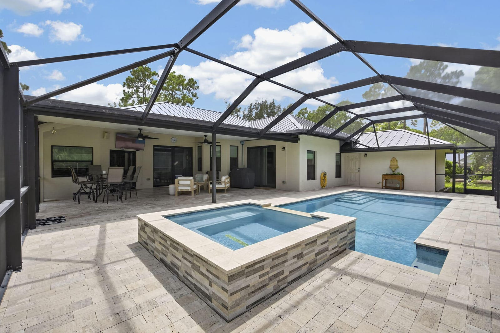 17377 W ALAN BLACK Boulevard, The Acreage, FL 33470 photo 3