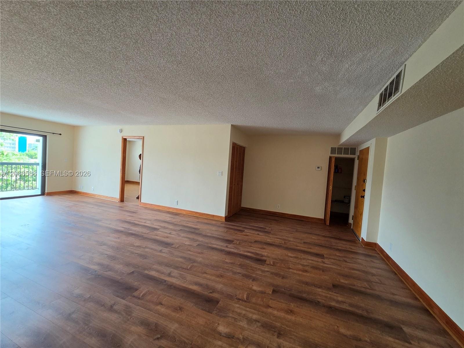 1301 NE 7th Street 415 — photo 2