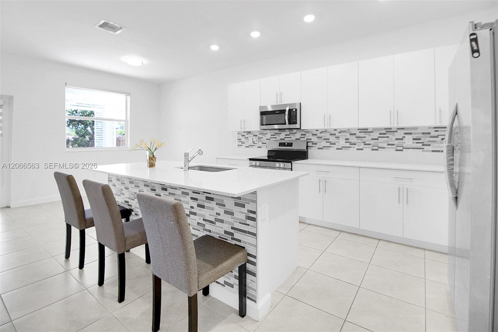 879 SE 26th Terrace, Homestead, FL 33035 photo 20