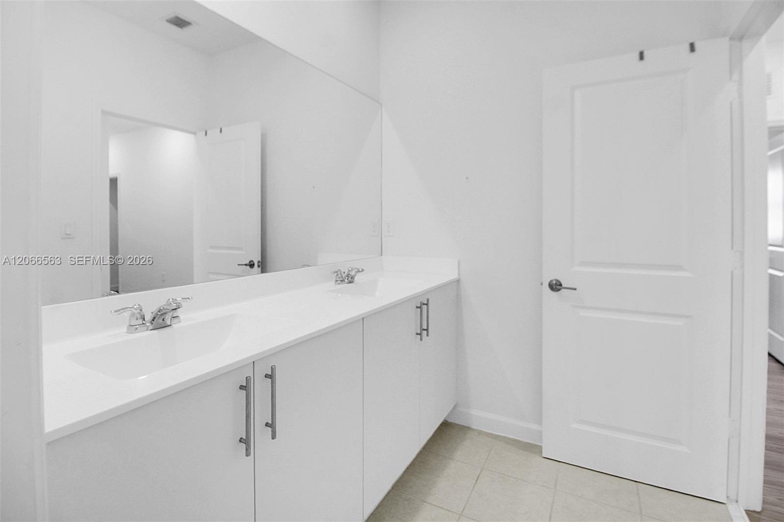 879 SE 26th Terrace, Homestead, FL 33035 photo 26