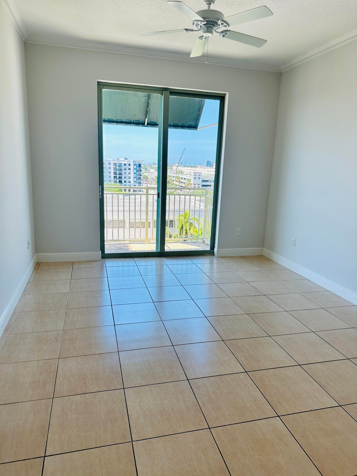 610 CLEMATIS Street 808, West Palm Beach, FL 33401 photo 17