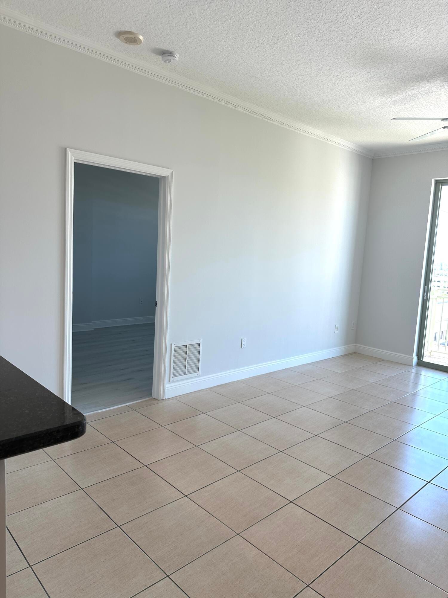 610 CLEMATIS Street 808, West Palm Beach, FL 33401 photo 21