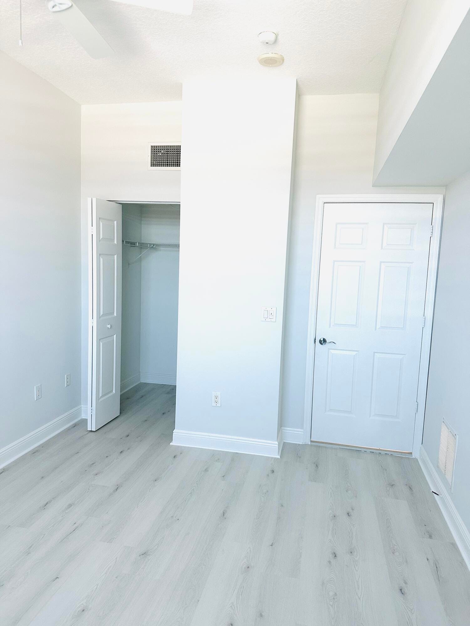 610 CLEMATIS Street 808, West Palm Beach, FL 33401 photo 27