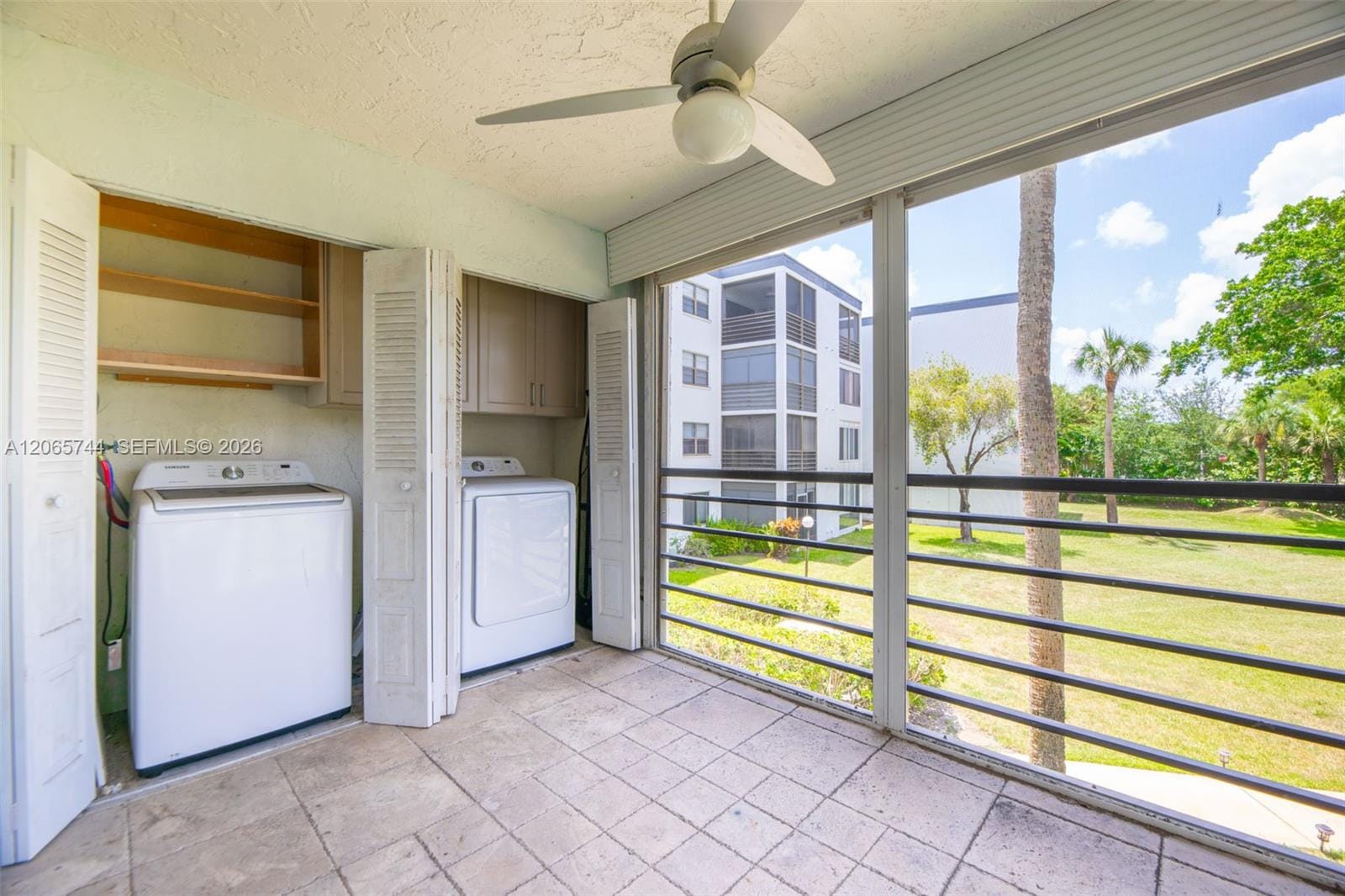 9233 SW 8th Street 208 — photo 11