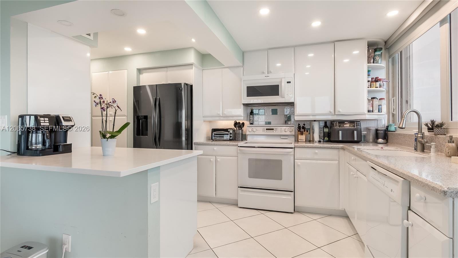 1370 S Ocean Boulevard 2801 — photo 8