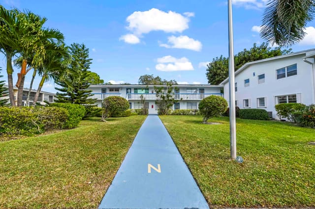 411 Durham N, Deerfield Beach, FL 33442