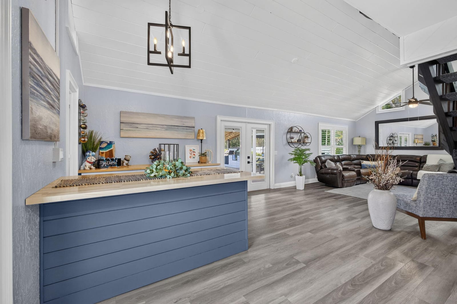 5723 SE ORANGE BLOSSOM Trail, Hobe Sound, FL 33455 photo 13