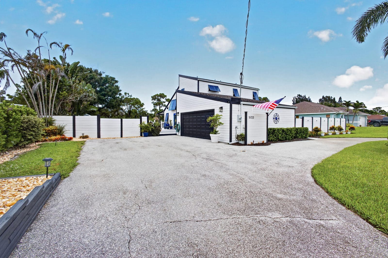 5723 SE ORANGE BLOSSOM Trail — photo 4