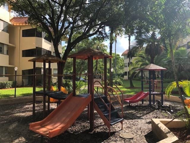 7451 NW 16th Street 104 — photo 3