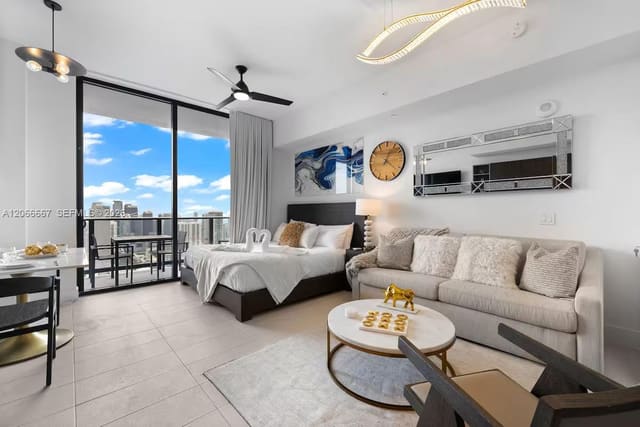601 NE 1 Avenue PH-4912, Natiivo Gale Miami, Miami, FL