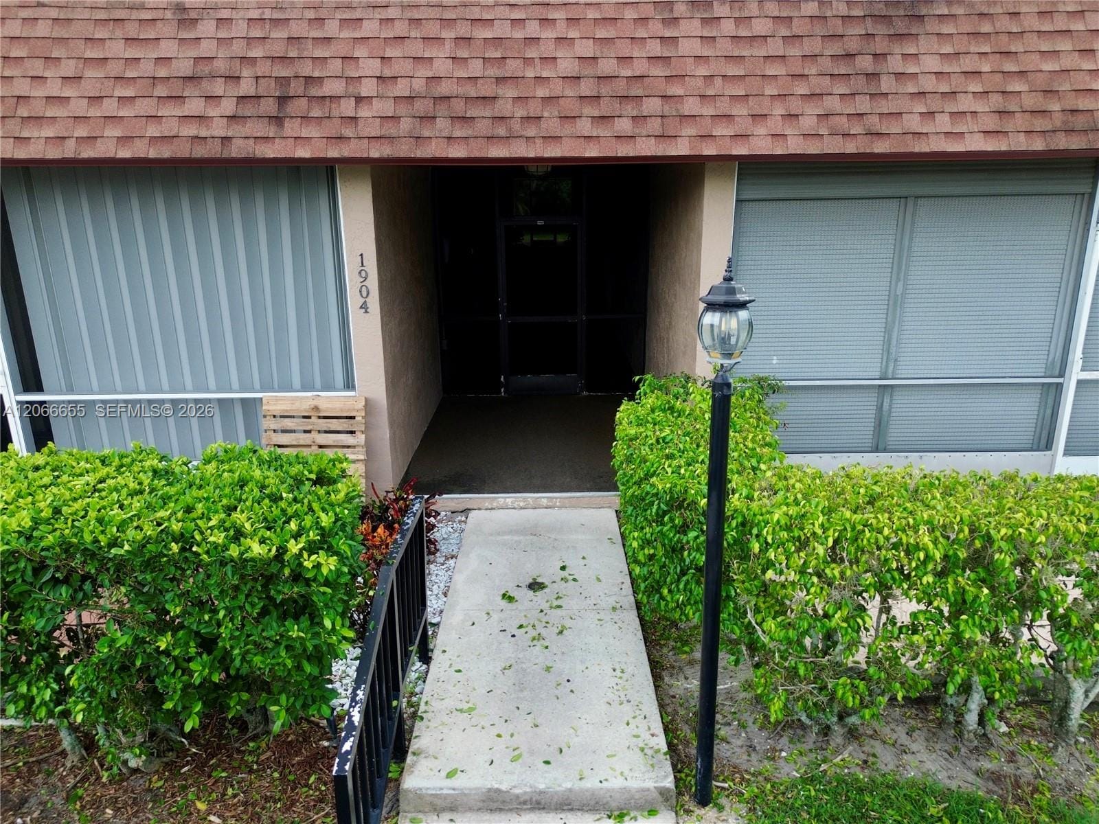 1904 Palmland Drive 3 — photo 6