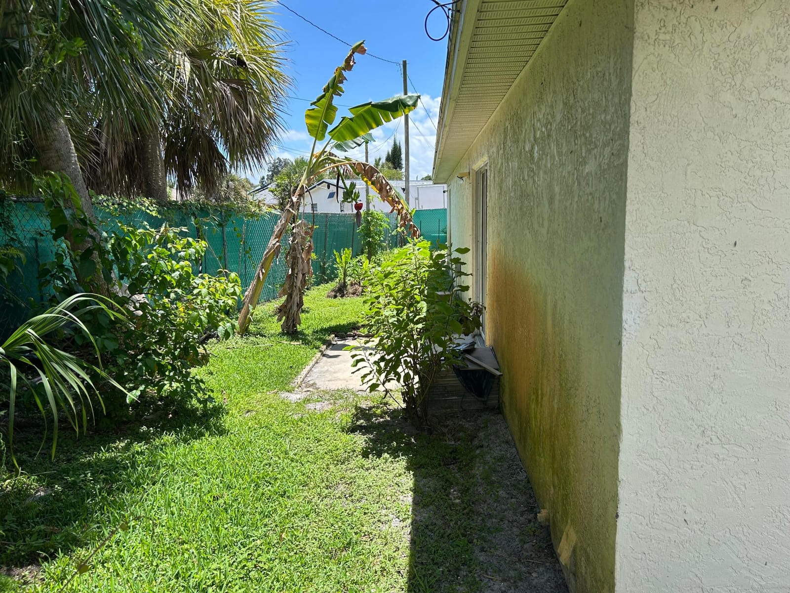 806 NW 1ST Street — photo 5