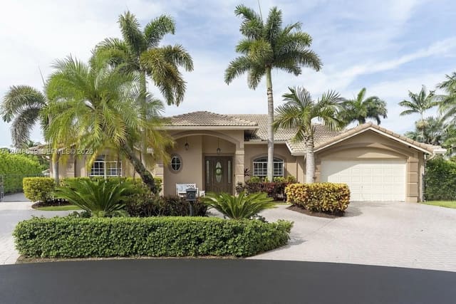 8298 SW 173rd Terrace, sold in Groves At Old Cutler, Palmetto Bay, FL