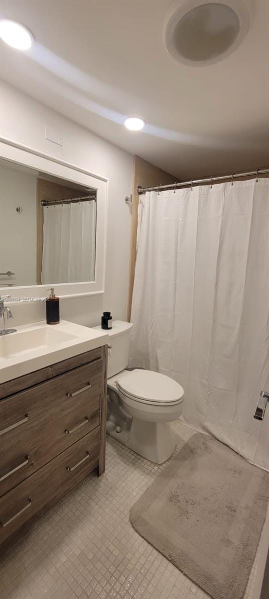 222 N Oakridge N 222, Deerfield Beach, FL 33442 photo 3