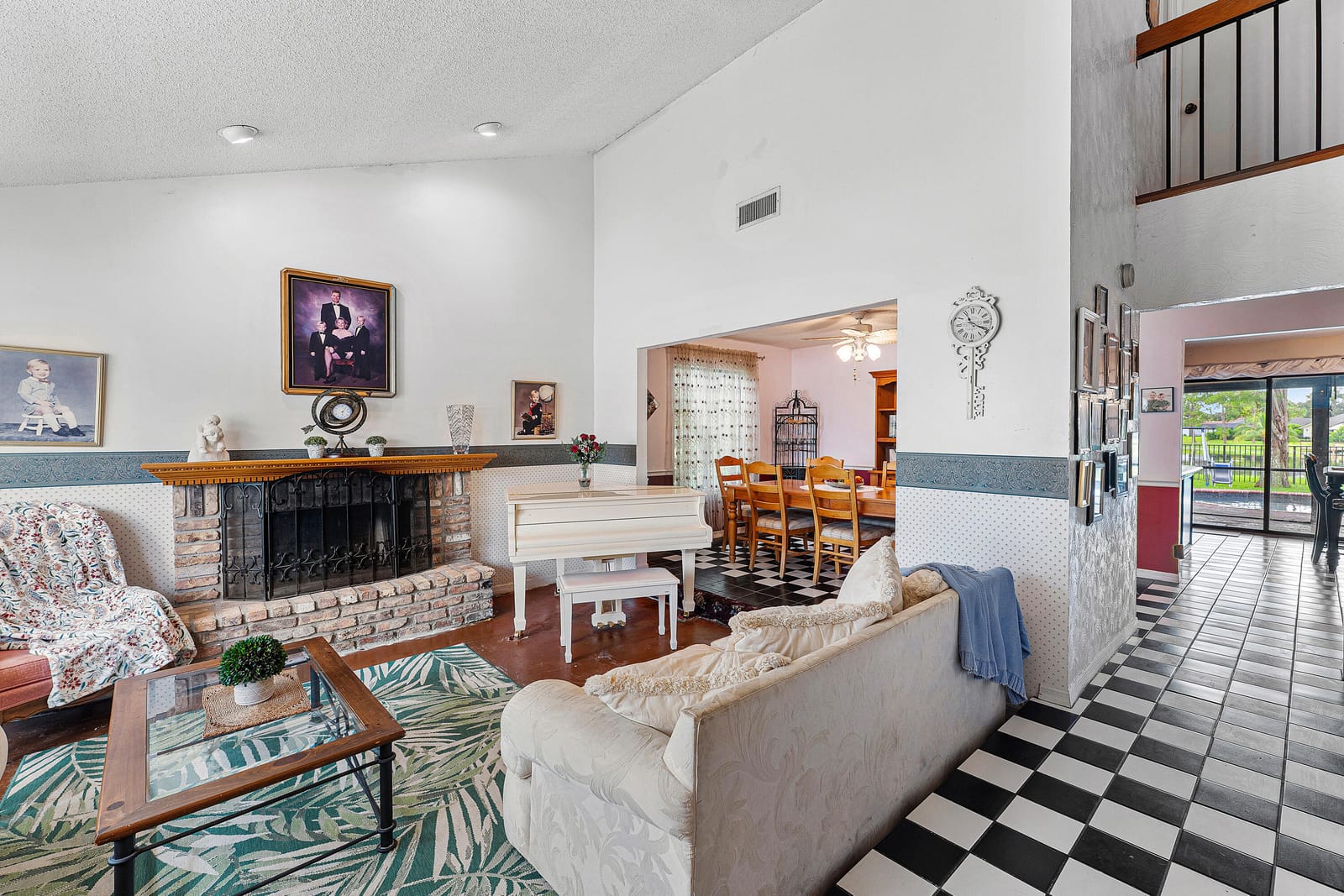 1726 TREEHAVEN Court — photo 10