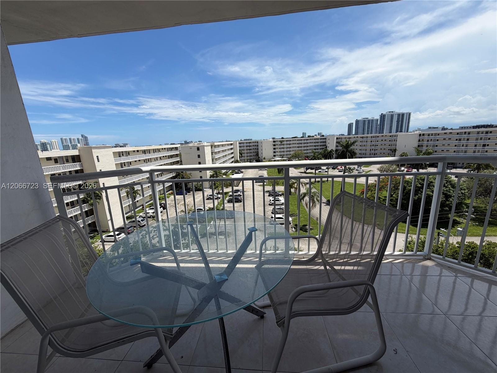 18031 Biscayne Boulevard 601 — photo 8