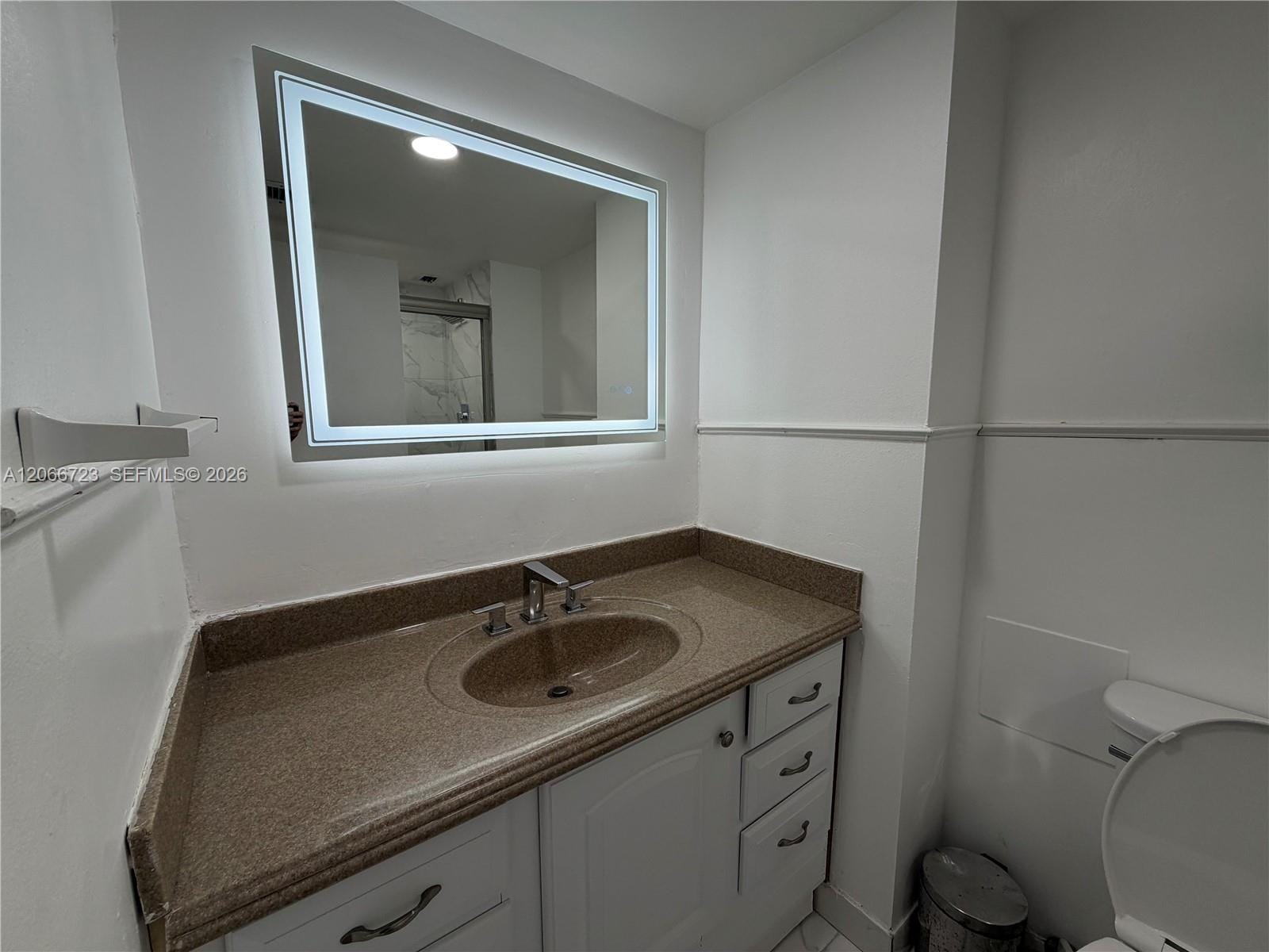 18031 Biscayne Boulevard 601 — photo 9