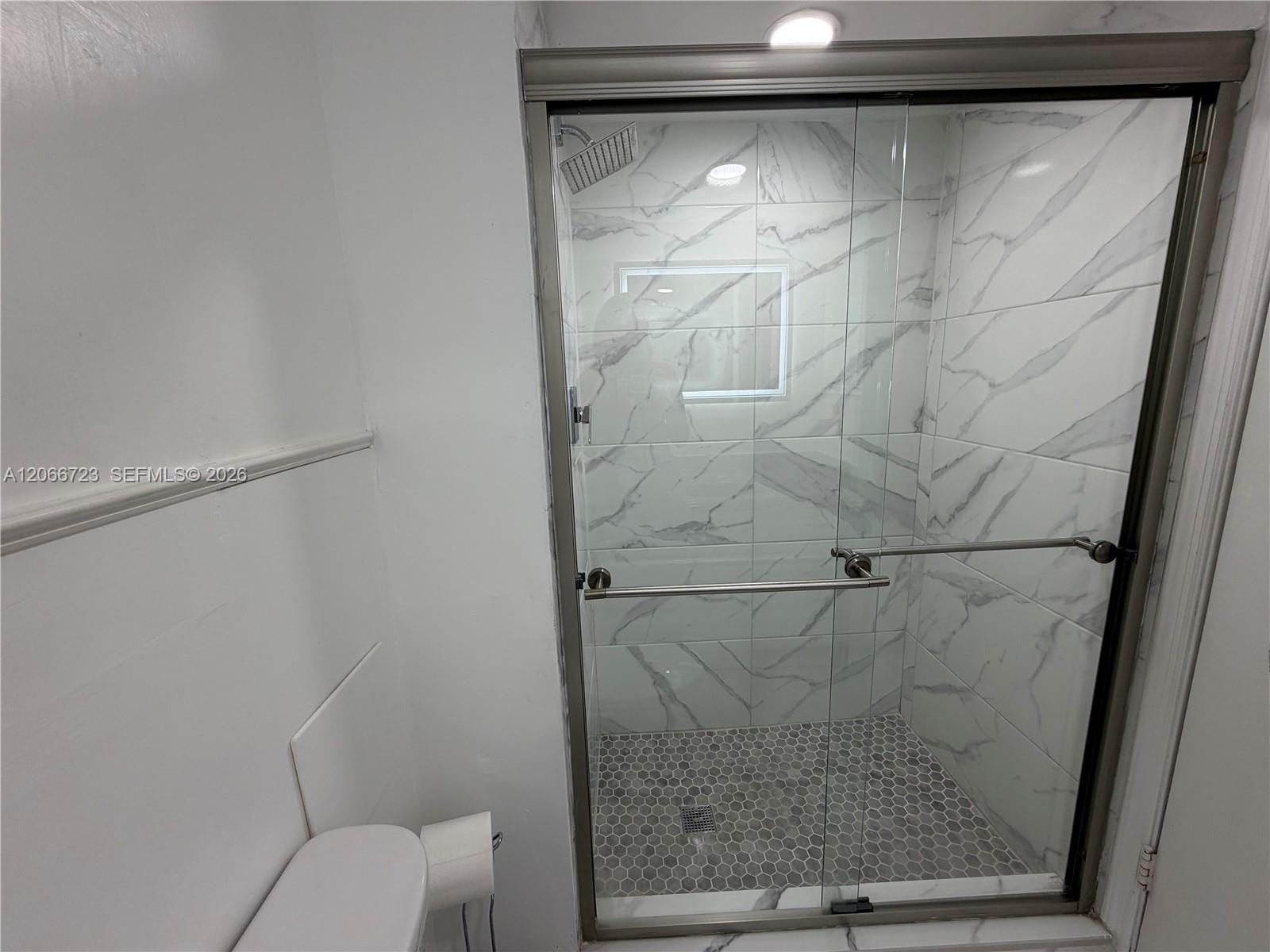 18031 Biscayne Boulevard 601 — photo 10