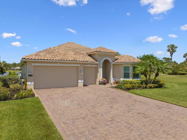 6000 Venetto Way, Vero Beach, FL 32967