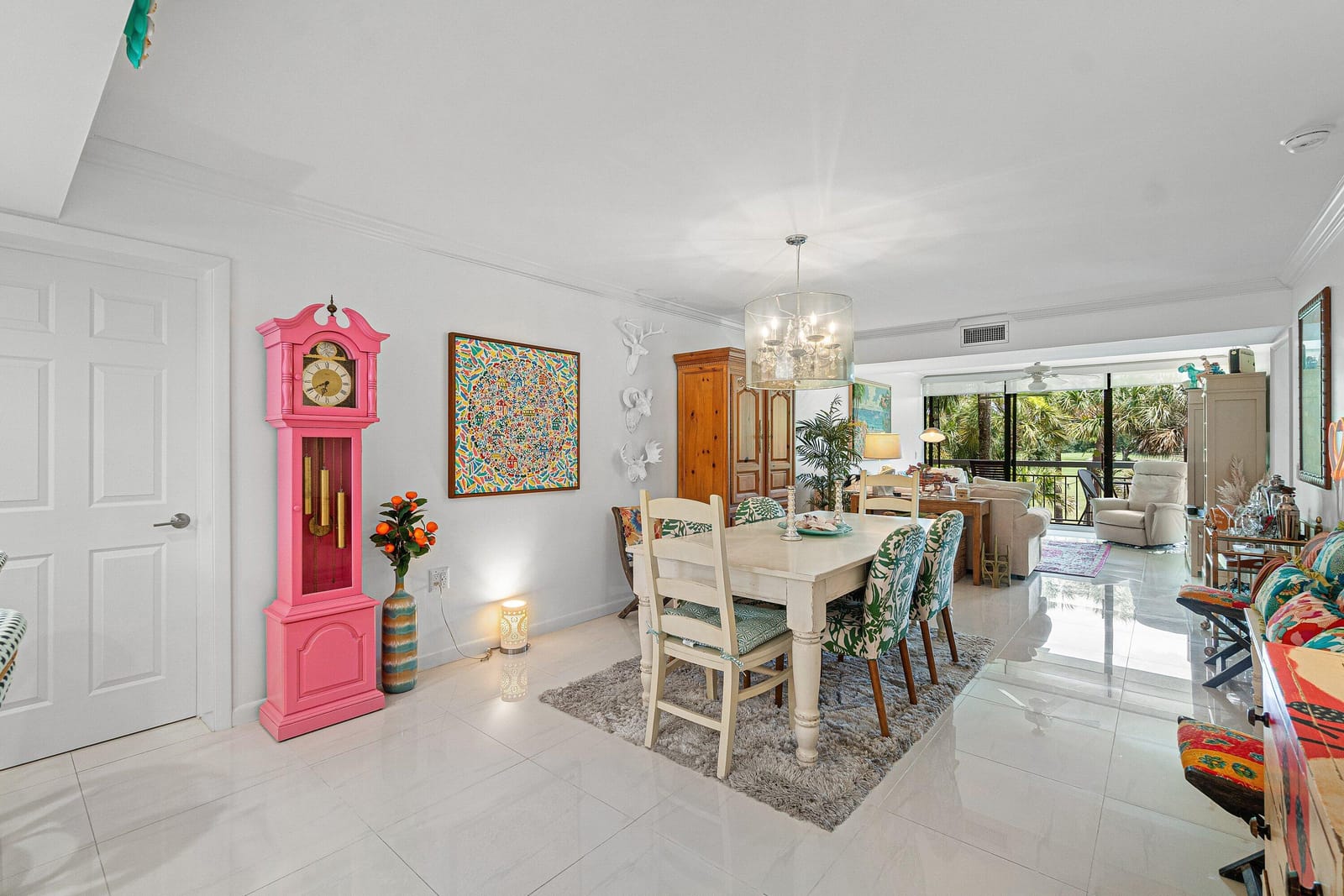6169 Balboa Circle 202 — photo 3