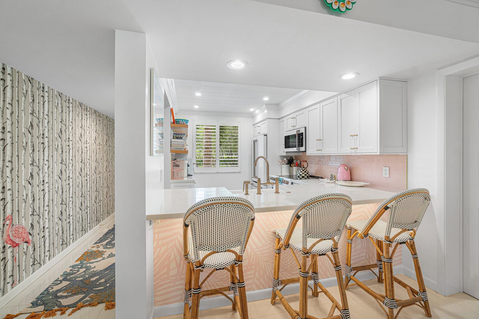 6169 Balboa Circle 202 — photo 4
