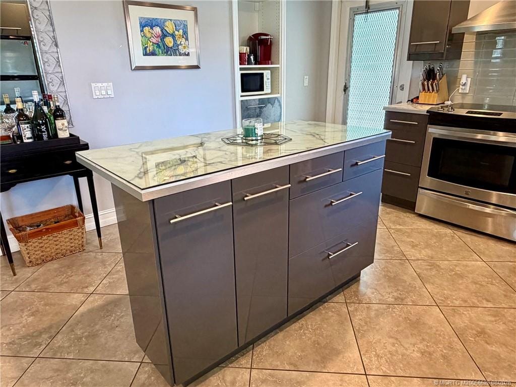1225 NW 21st Street 3609, Stuart, FL 34994 photo 4