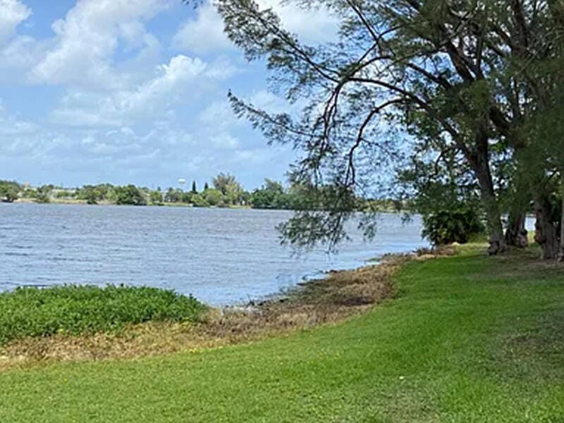 2920 CYNTHIA Lane 202, Lake Worth Beach, FL 33461 photo 15