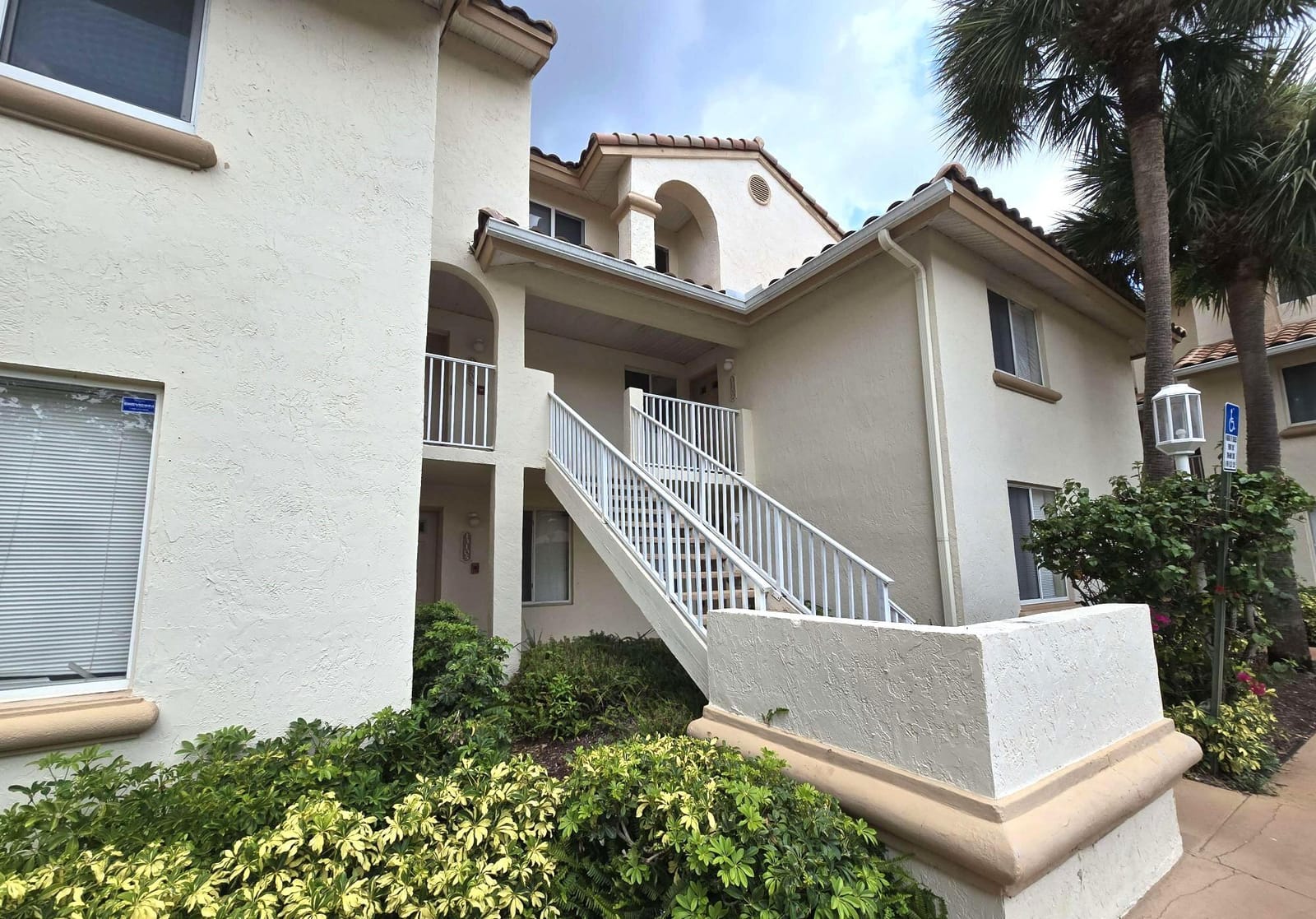 Pending home at 13106 GLENMOOR Drive 131, West Palm Beach, FL 33409