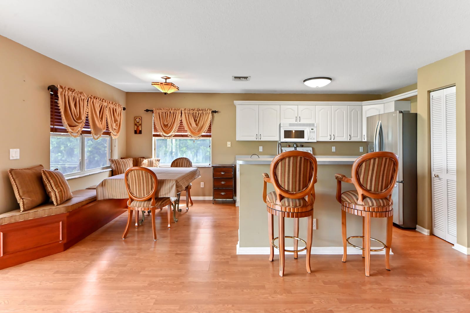 6205 Lansdowne Circle — photo 4