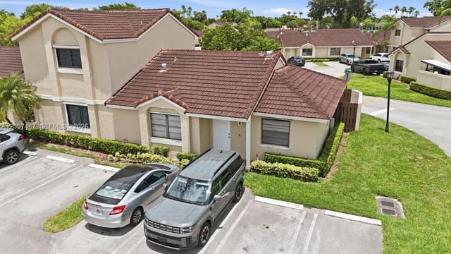 6473 NW 170th Lane, sold in ZIP 33015, Hialeah, FL
