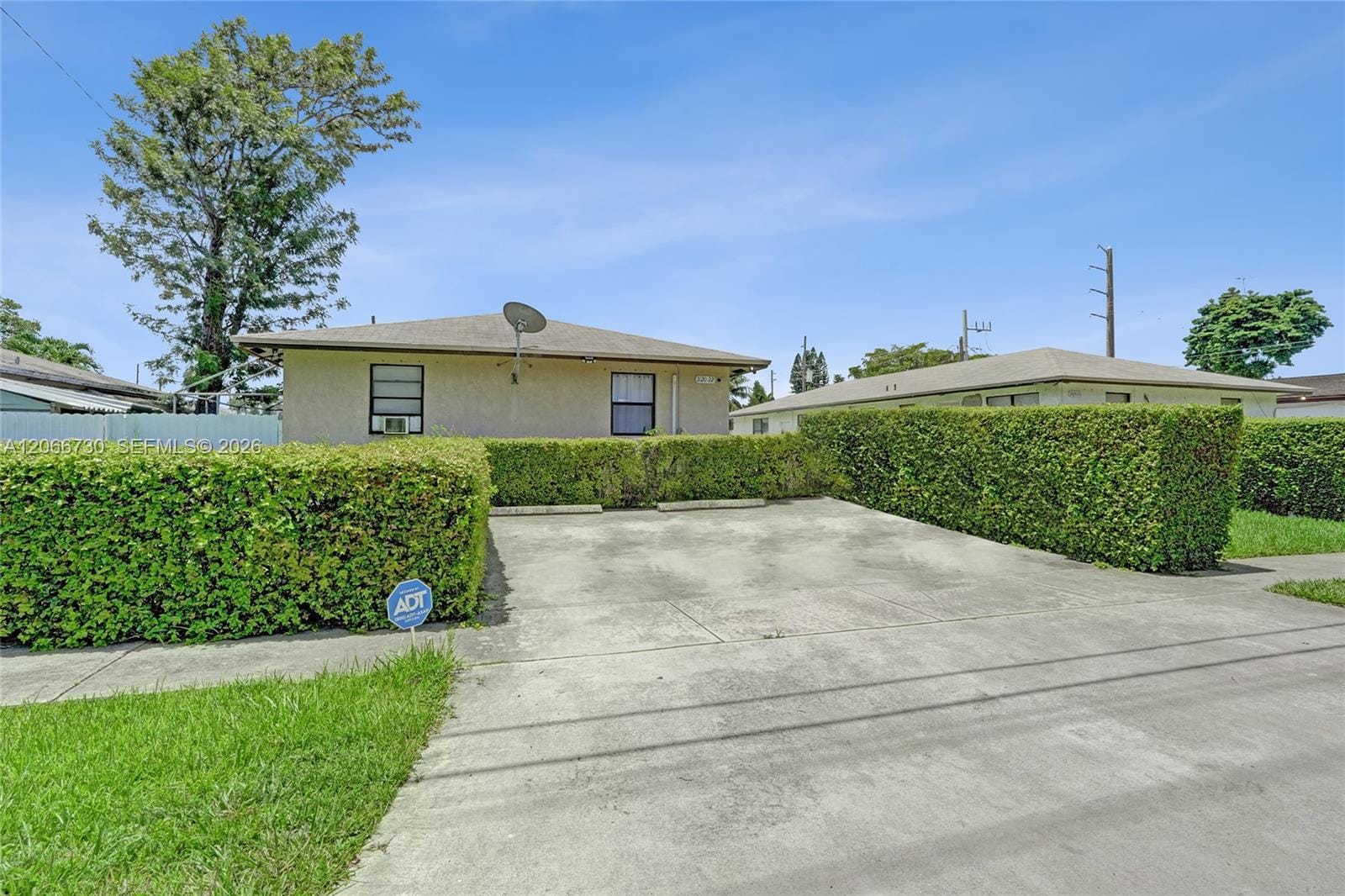 2124-2126 Thomas Street 2126, Hollywood, FL 33020 photo 2