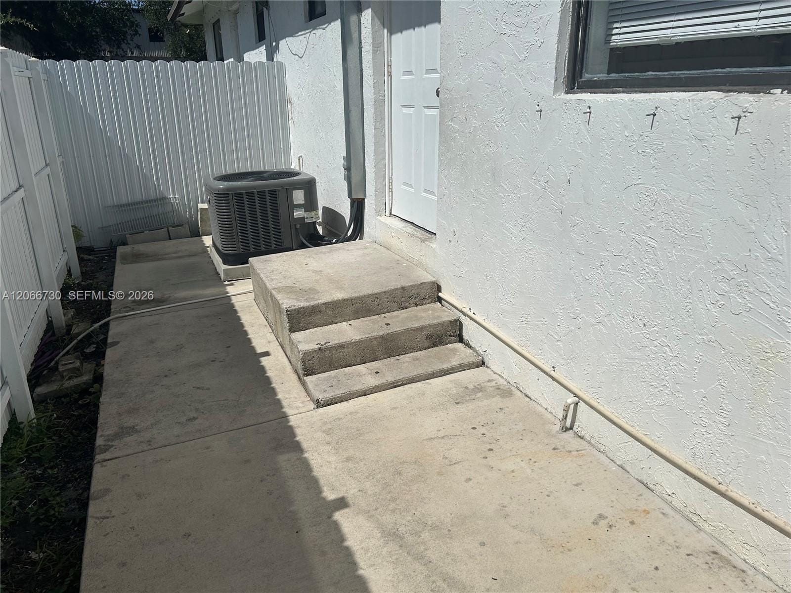 2124-2126 Thomas Street 2126, Hollywood, FL 33020 photo 18