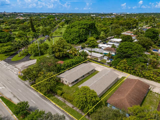 1915 SW 4TH Avenue 1-3, Lauderdale, Fort Lauderdale, FL