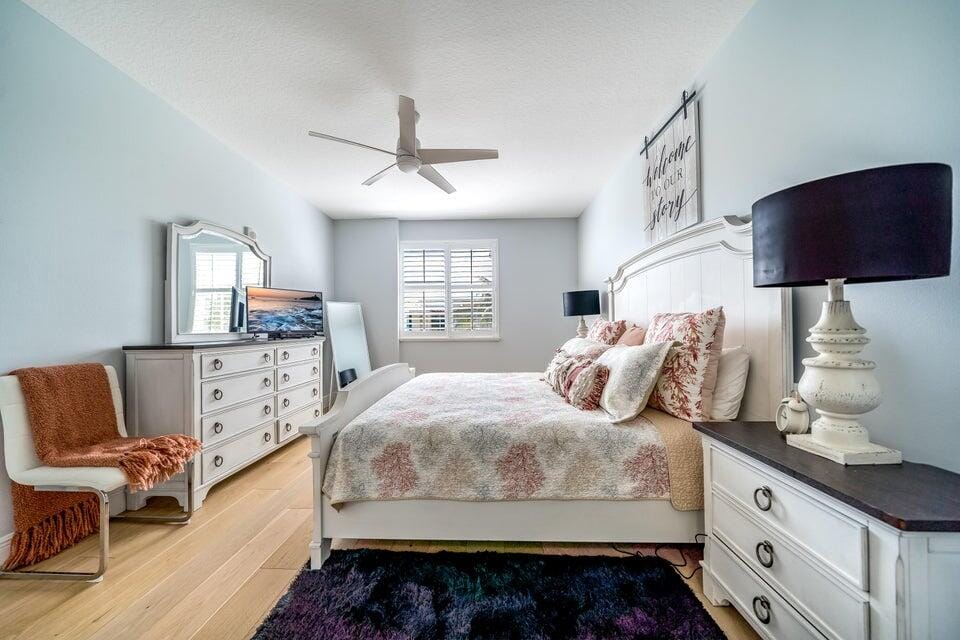 250 NE 3rd Avenue 1502 — photo 12