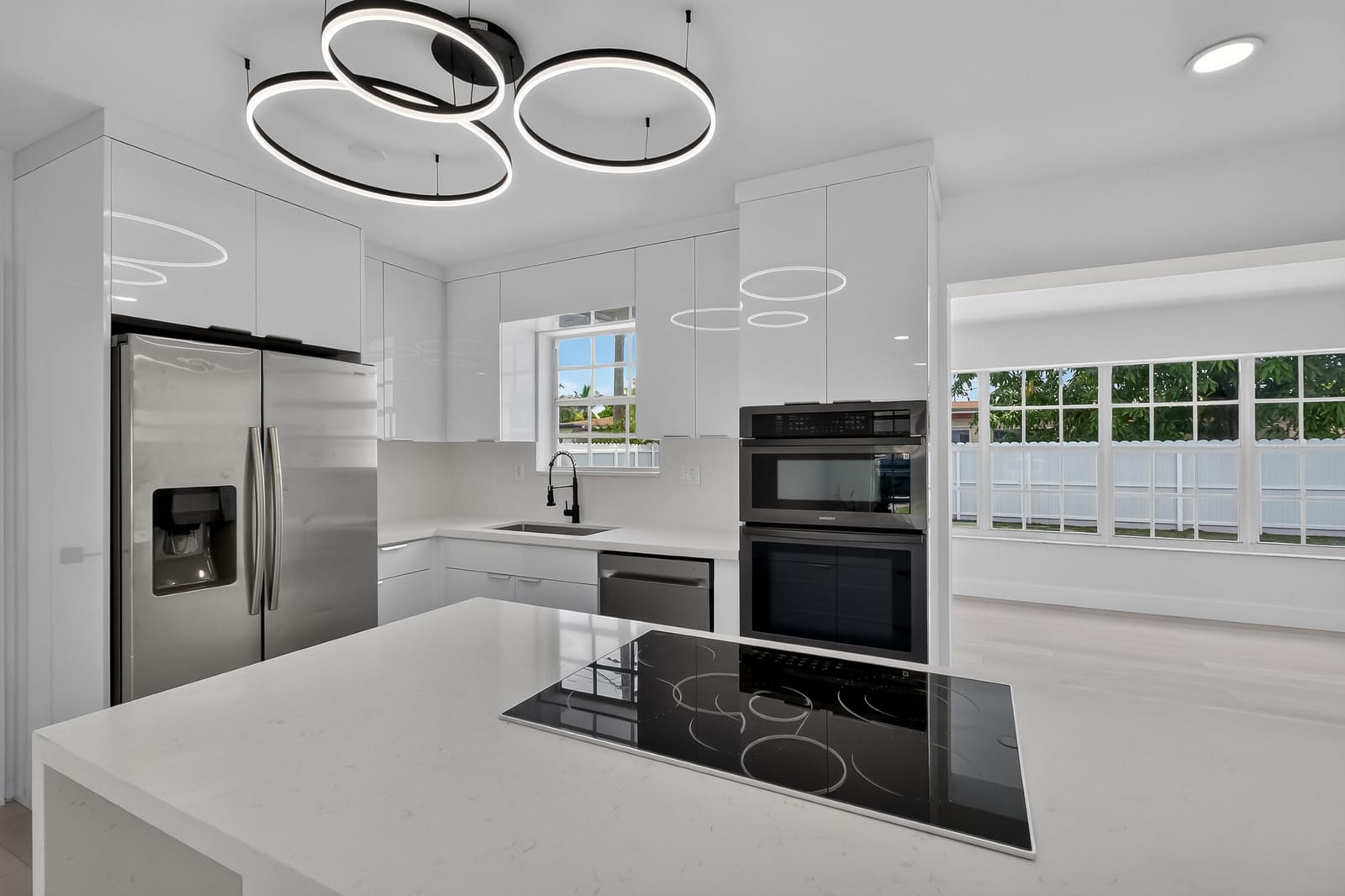 2701 DE SOTO Drive — photo 3