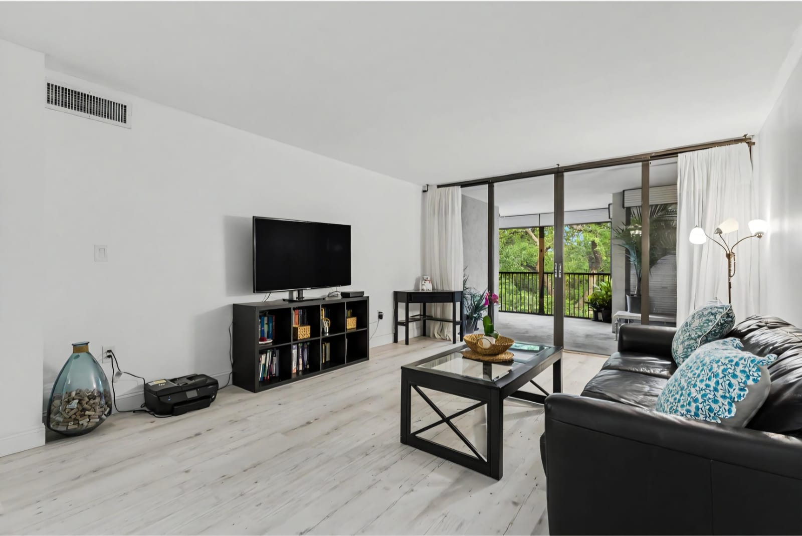 2800 N 46TH Avenue A404 — photo 11