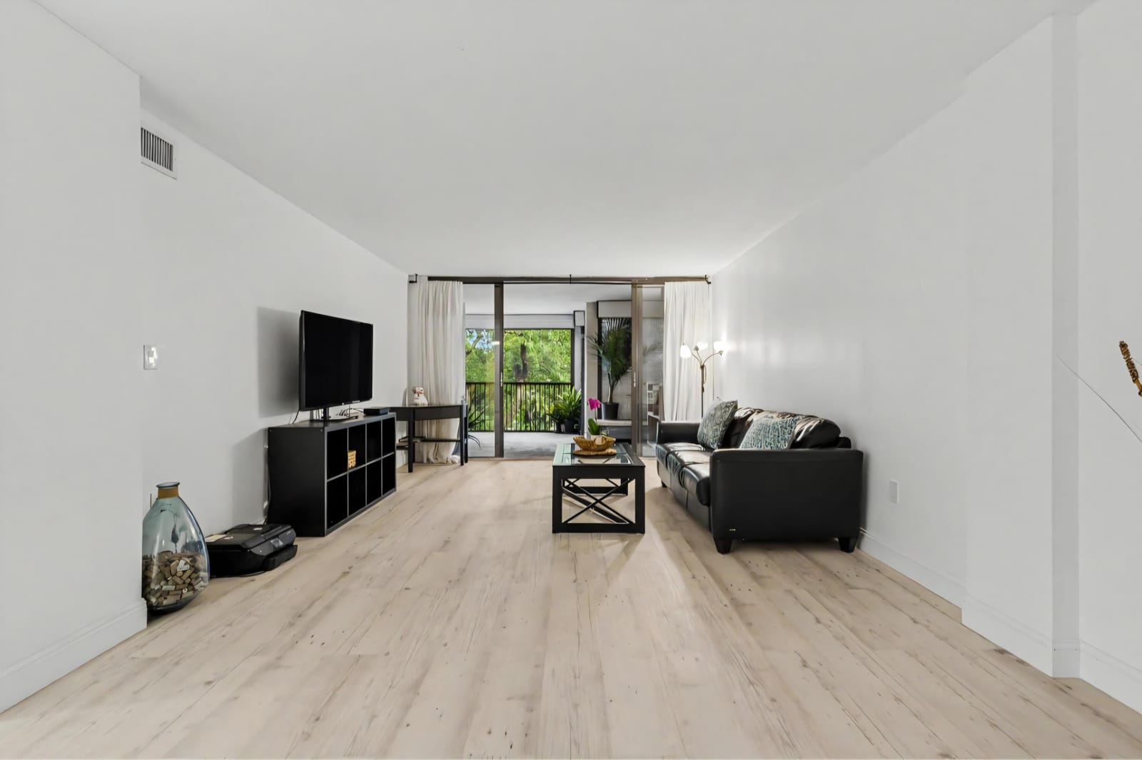 2800 N 46TH Avenue A404 — photo 8